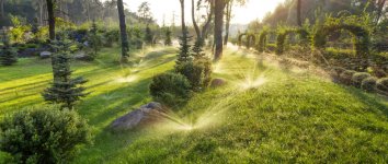 nozzle-automatic-watering-system-waters-green-lawn.jpg