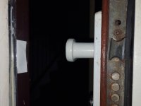 door-latch-photo-2.jpg